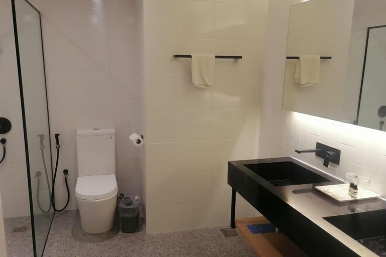 Bathroom 8