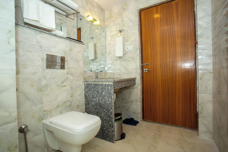 Bathroom 5, Hotel Ghyampe Danda, Bagmati