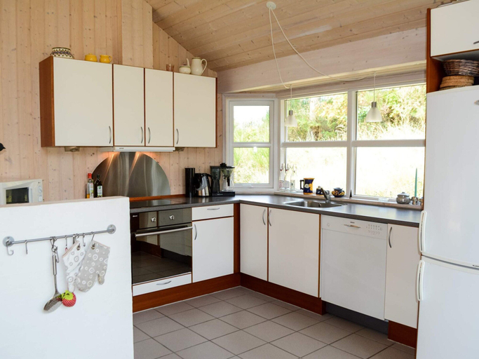 Others 5, 5 Star Holiday Home in Blokhus, Jammerbugt