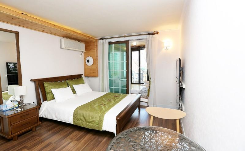 Bedroom 2, Taean Somnium Tree Pension, Taean
