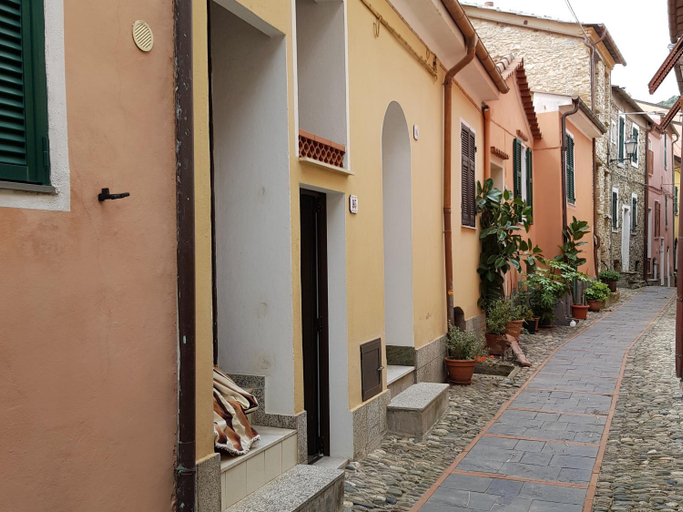 Casa Lingueglietta, Imperia