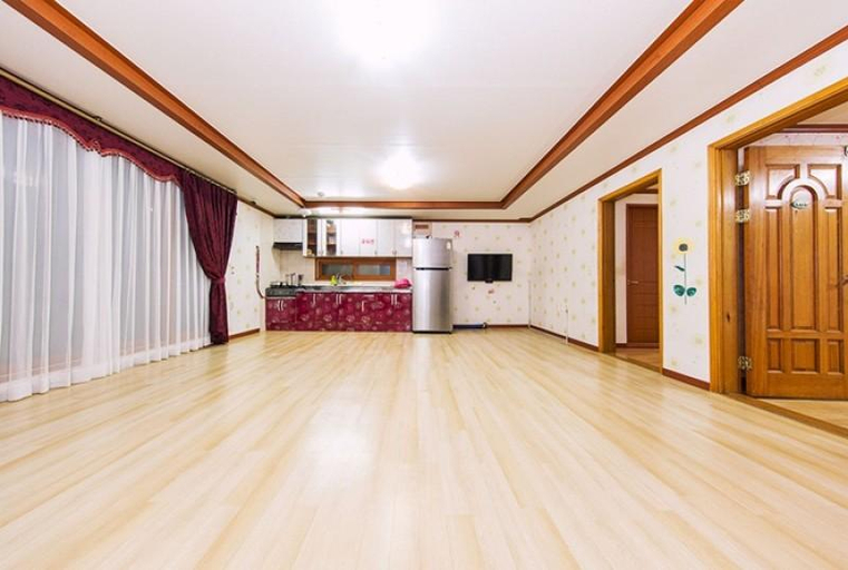 Others 5, Boryeong Seungyeon Pension, Boryeong