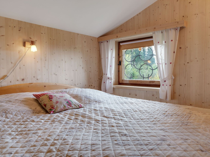 Bedroom 2, Alpine Hut in Eberstein near Ski Area, Sankt Veit an der Glan