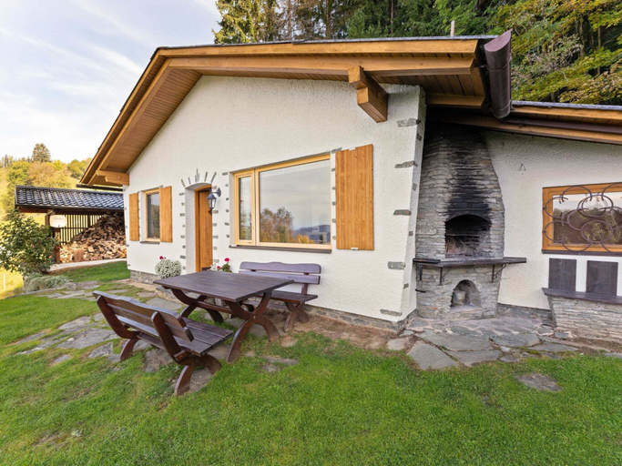Exterior & Views 1, Alpine Hut in Eberstein near Ski Area, Sankt Veit an der Glan