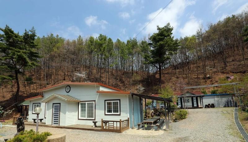 Others 3, Gongju Eunjeok Pension, Gongju