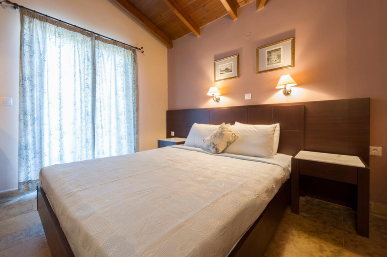 Others 4, Villa Vasso, Epirus