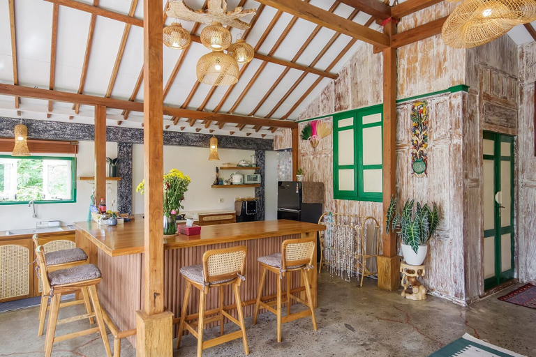 Dining Room 18