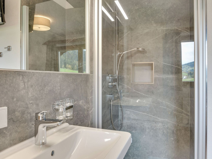 Bathroom 3, Chalet in Kleinarl near Ski Amade Slopes, Sankt Johann im Pongau