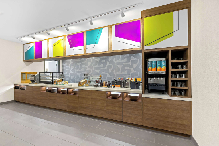 Food & Drinks 5, Home2 Suites By Hilton Hendersonville, Henderson