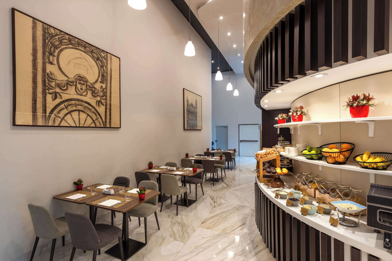 Food & Drinks 3, NH Collection Budapest City Center, Budapesti