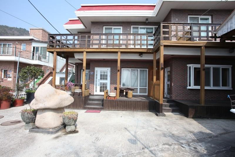 Others 4, Namhae Reference Eun Pension, Namhae