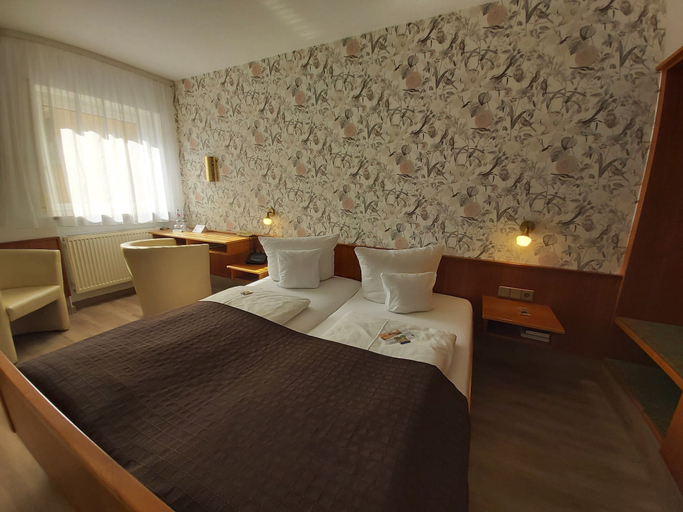 Bedroom 5, Landhotel Zum Böhm, Roth