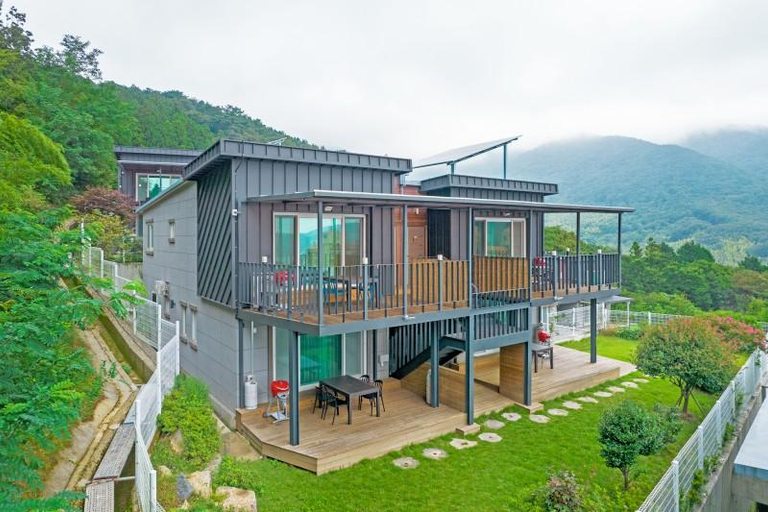 Exterior & Views 4, Geoje Sodongjae Pension, Geoje