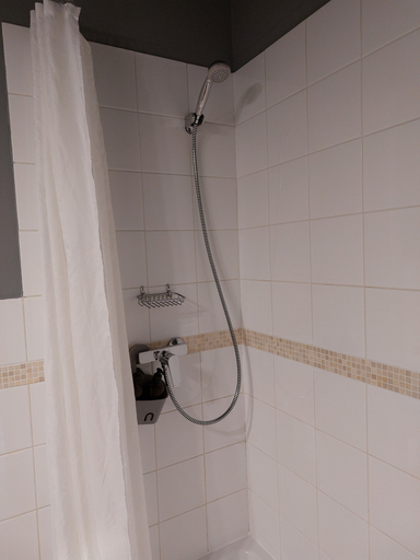 Bathroom 5, La Source de Bury, Loir-et-Cher