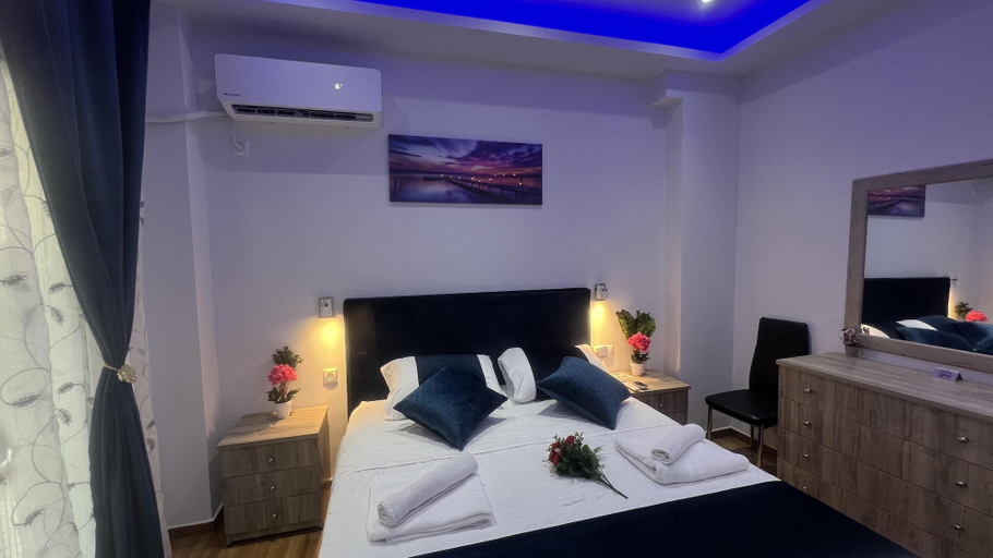 Bedroom 3, Four Seasons Apartment in Athens, Central Greece