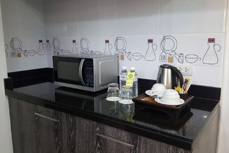 Dining Room 11