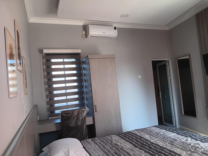 Bedroom 8