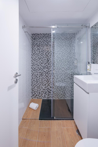 Bathroom 3, VC Heritage Ribeira Porto, Porto