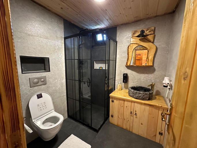 Bathroom, Ihvan Suit Bungalov otel, Ardeşen