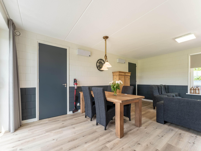 Dining 3, Beautiful Holiday Home With Terrace, Twenterand