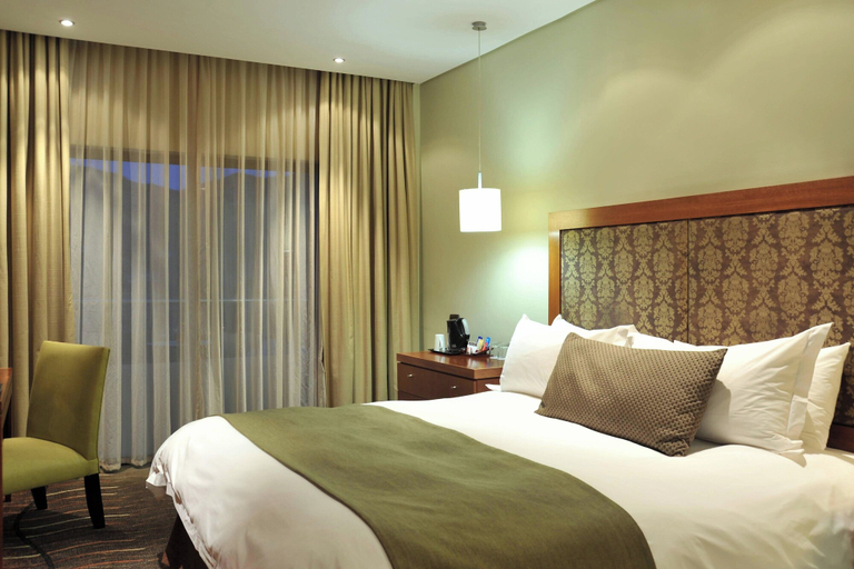 Bedroom 3, Protea Hotel by Marriott Clarens, Thabo Mofutsanyane