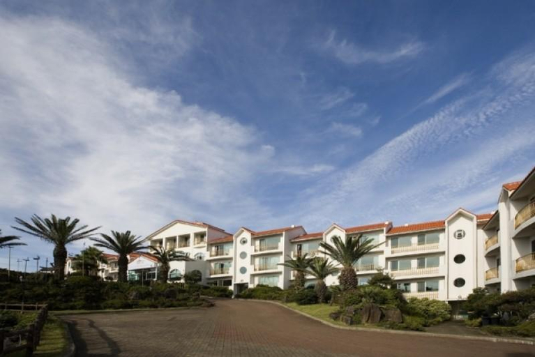 Exterior & Views 3, Jeju Ville Resort Pension, Jeju