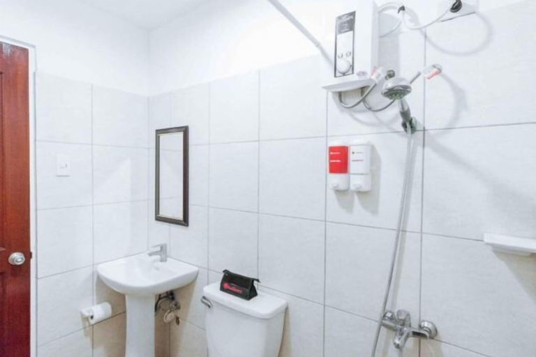 Bathroom 8