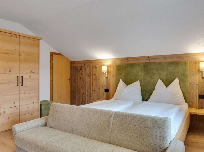 Bedroom 4, Lovely Apartment in Kleinarl near Ski Area, Sankt Johann im Pongau