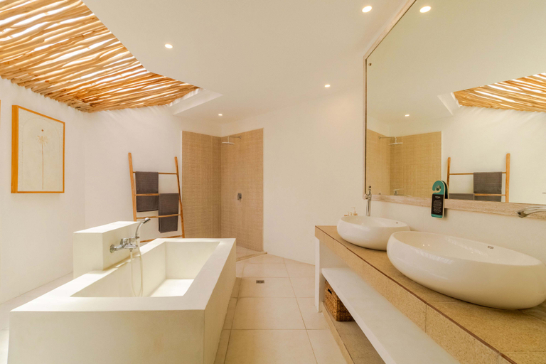 Bathroom 4, Villa Cocodrilos 1, Badung