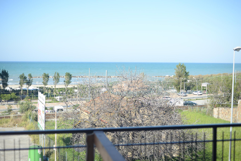 Others 5, CALA CHIARA, Chieti