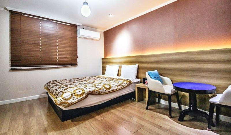Bedroom 3, Gyeongju W Pension and Motel, Gyeongju