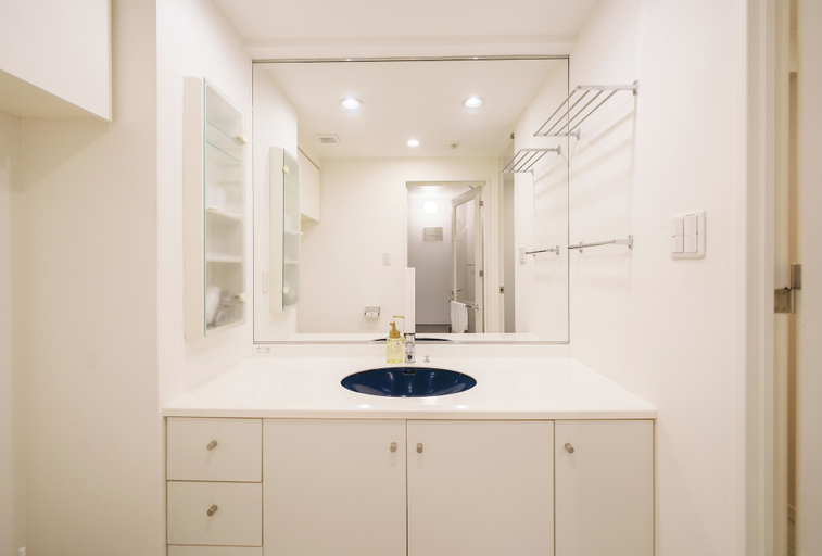 Bathroom 5