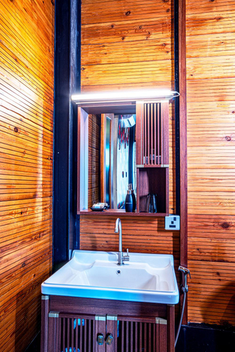 Bathroom 3, O2 Villas Ella, Ella