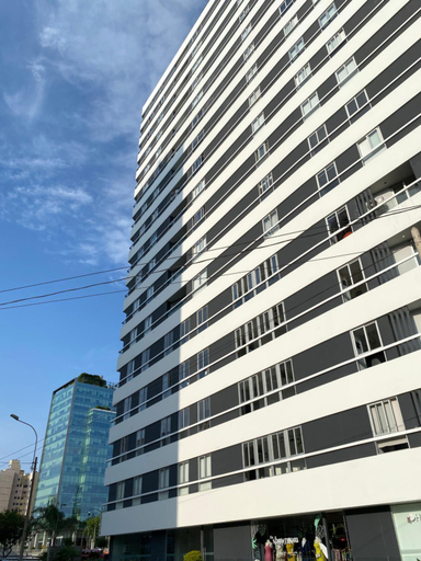 Moderno departamento Miraflores 360, Lima