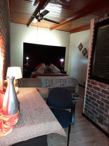 Bedroom 3, Breena BnB Guest House, Ekurhuleni