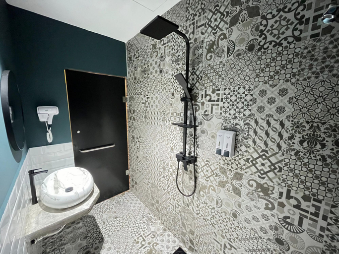 Bathroom 5, Seeds Hotel Cheras Maluri, Kuala Lumpur