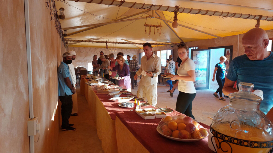 Food & Drinks, Sand Delight Tourism Camp, Biddiya