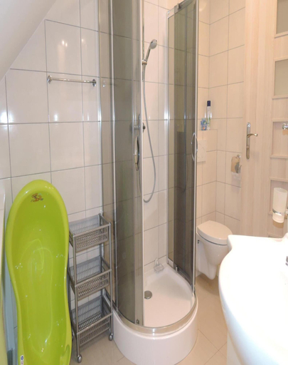Bathroom 2, Big Holiday Home in Lukecin for 9 Persons, Kamień
