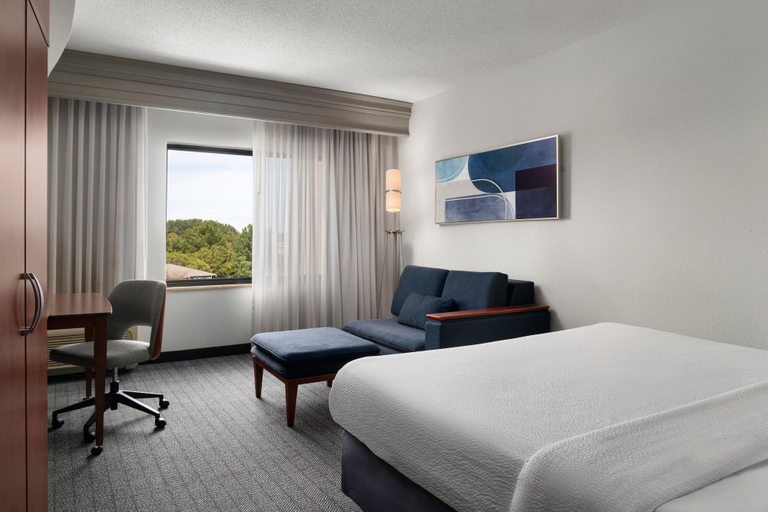 Bedroom 3, Courtyard by Marriott Richmond North, Henrico