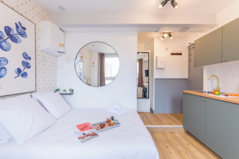 Bedroom 2, WS Jardin du Luxembourg - Boissonade, Paris