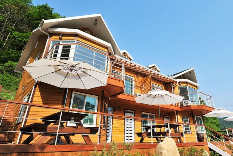 Exterior & Views 2, Apple house, Mungyeong