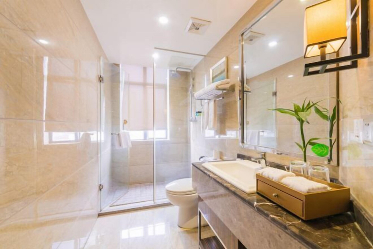 Bathroom 4, Yiju Boutique Hotel, Wenzhou