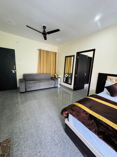 Bedroom 2, Hotel Moon Light Bhimtal, Nainital