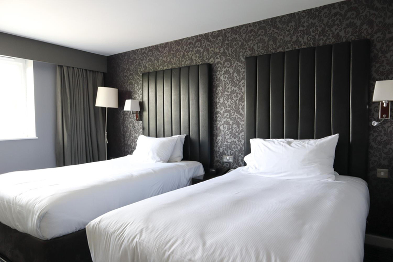 Bedroom 3, DoubleTree by Hilton Bristol South - Cadbury House, North Somerset