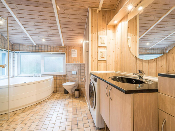 Others 5, 5 Star Holiday Home in Tarm, Ringkøbing-Skjern