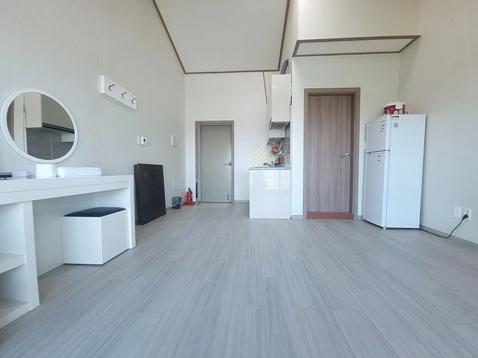 Dining Room 2, Taean Yeongmokhang Pension, Taean