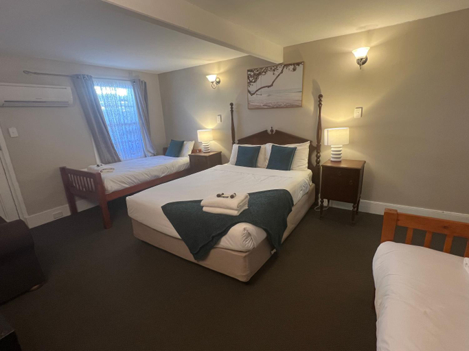 Bedroom 7
