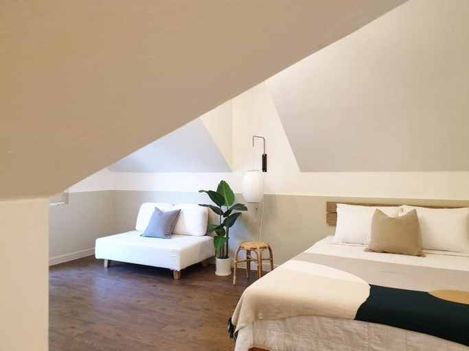 Bedroom 3, Operation of Gyeongju Adelia Pension, Gyeongju