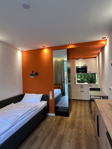 Bedroom 3, FIDSCHIS Apartment + Hotel, Esslingen