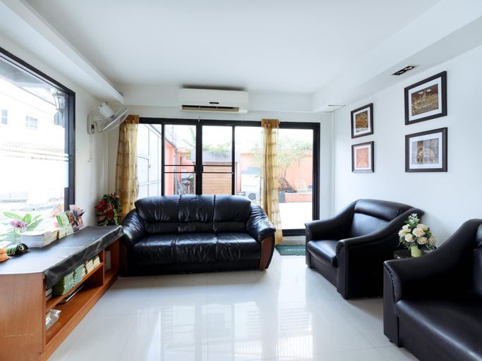 Public Area 3, Nine Place Sukhumvit 40 - Hostel, Khlong Toey
